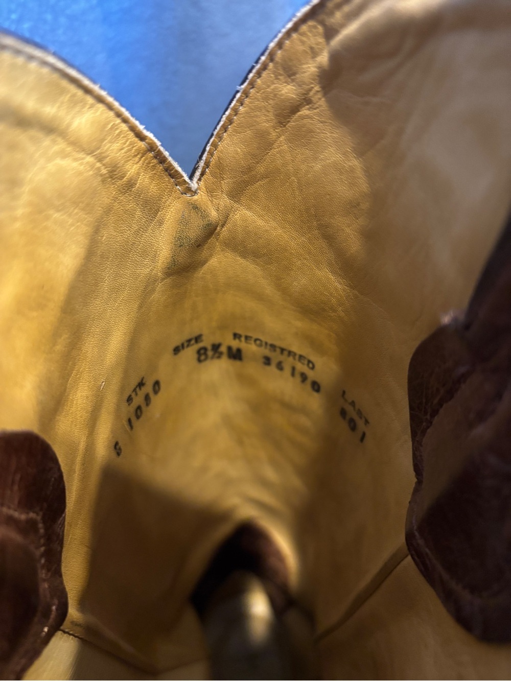 Brown Floral Embroidered Western Heeled Boots - Picture 5 of 6